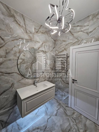 
   Продам 1-комнатную, 48.1 м², Жмакина ул

. Фото 10.