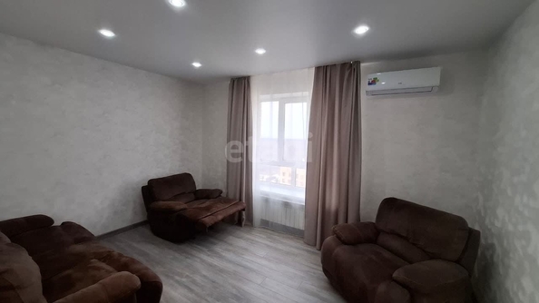 
   Продам 2-комнатную, 79 м², Матрёны Наздрачёвой ул, 3/1

. Фото 14.