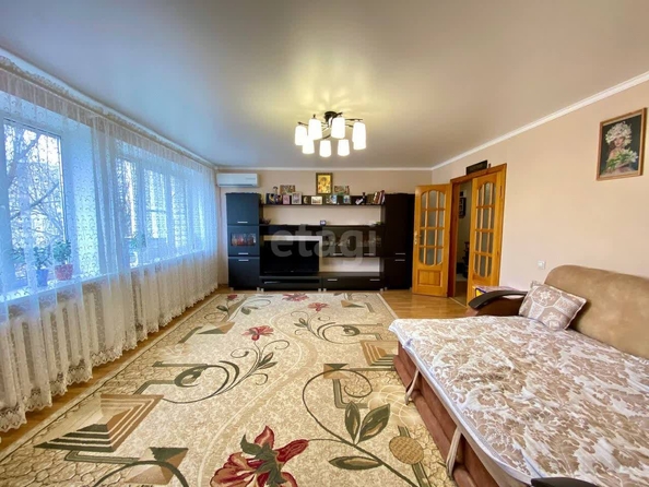 
  Продается 4-комн. квартира 120 м². Фото 1.