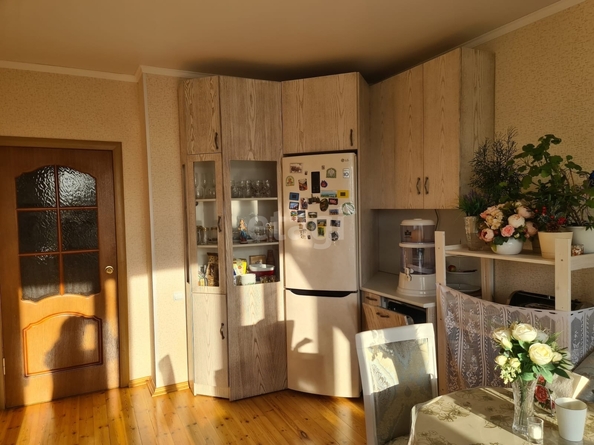 
   Продам 2-комнатную, 83 м², Пирогова ул, 36б

. Фото 2.