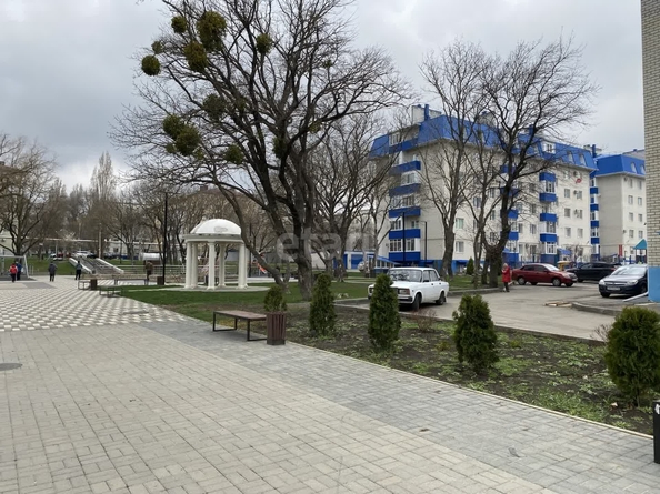 
   Продам 1-комнатную, 26.9 м², Пригородная ул, 251ак4

. Фото 28.