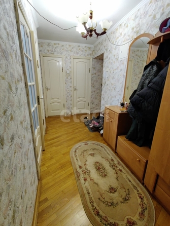 
   Продам 2-комнатную, 59.5 м², Пирогова ул, 42/2

. Фото 2.