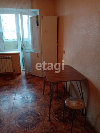 
  Сдам в аренду 1-комнатную квартиру, 38 м², Ставрополь

. Фото 3.