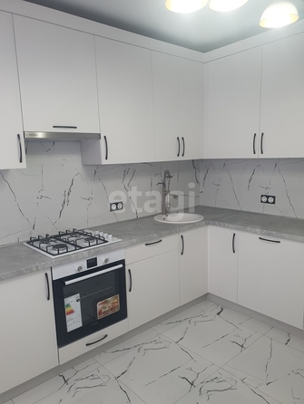 
  Продается 2-комн. квартира, 56 м², Южный обход ул, д. 1/1
. Фото 2.