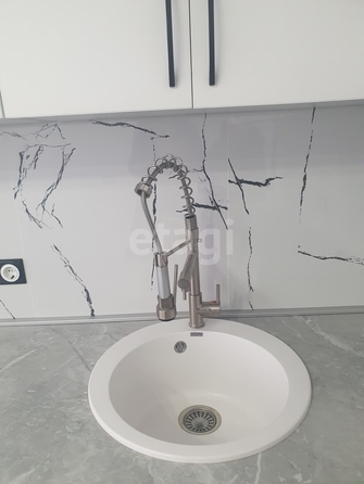 
  Продается 2-комн. квартира, 56 м², Южный обход ул, д. 1/1
. Фото 4.