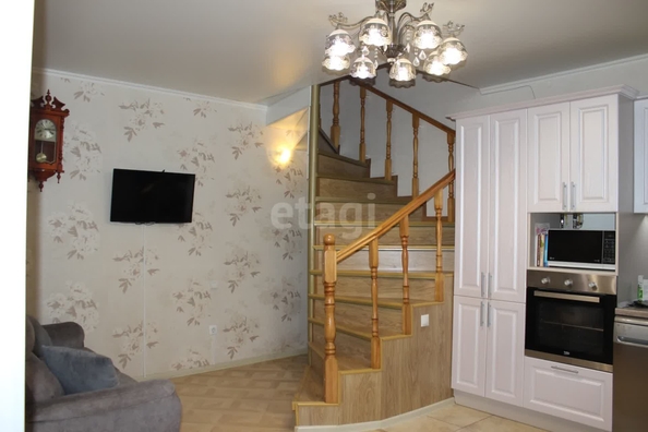 
  Продается 2-комн. квартира, 96 м², Заветная ул, д. 20
. Фото 4.