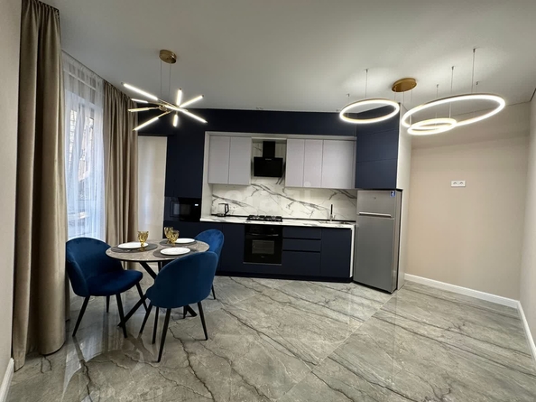 
   Продам 1-комнатную, 40 м², Матрёны Наздрачёвой ул, 3/3к2

. Фото 2.