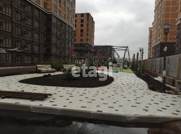 
   Продам 2-комнатную, 53.3 м², Матрёны Наздрачёвой ул, 3/1

. Фото 7.