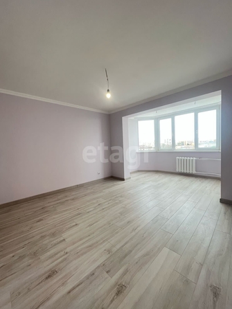 
   Продам 2-комнатную, 77.2 м², Шпаковская ул, 76а/2

. Фото 6.