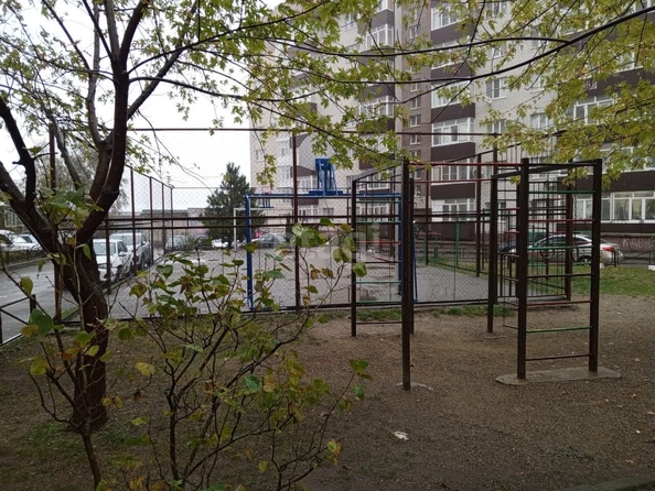
  Продается 3-комн. квартира, 77.2 м², Кулакова пр-кт, д. 71
. Фото 22.