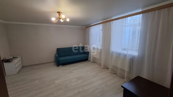 
   Продам 1-комнатную, 36.2 м², К.Хетагурова ул, 2

. Фото 1.
