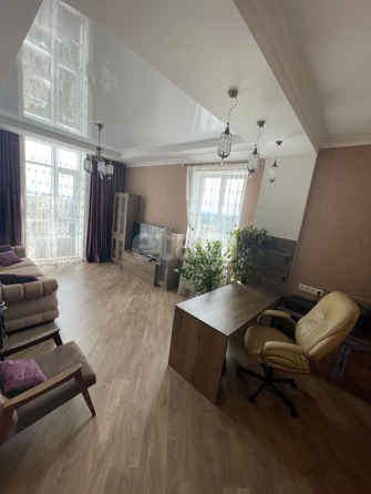
   Продам 2-комнатную, 72.7 м², Партизанская ул, 2б

. Фото 6.