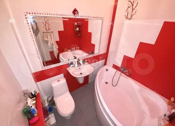 
  Продается 1-комн. квартира, 38.7 м², Пирогова ул, д. 74
. Фото 7.