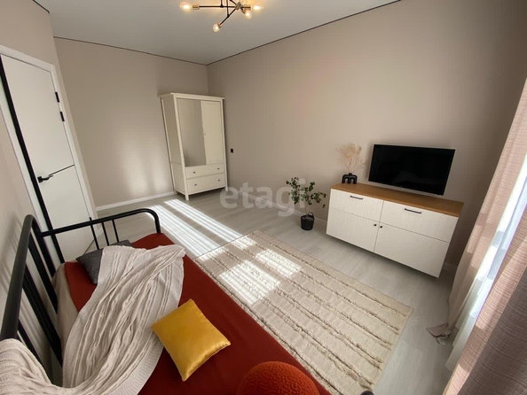 
   Продам 1-комнатную, 30.4 м², Матрёны Наздрачёвой ул, 3/1

. Фото 2.