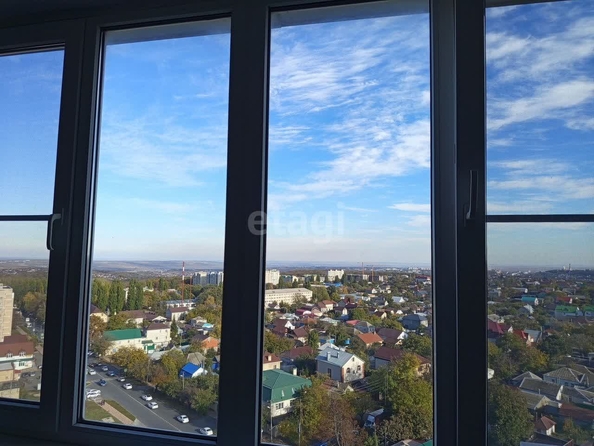 
   Продам 1-комнатную, 57.8 м², Макарова пер, 20

. Фото 2.