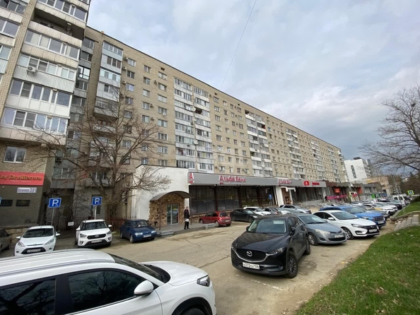 
   Продам 1-комнатную, 38 м², Ленина ул, 299

. Фото 19.