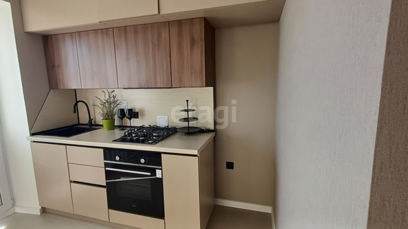 
   Продам 1-комнатную, 32 м², Лермонтова ул, 271

. Фото 2.
