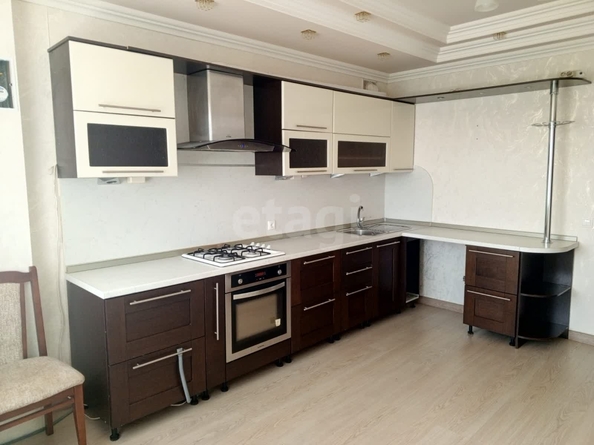 
  Продается 3-комн. квартира, 84 м², Шпаковская ул, д. 115
. Фото 3.