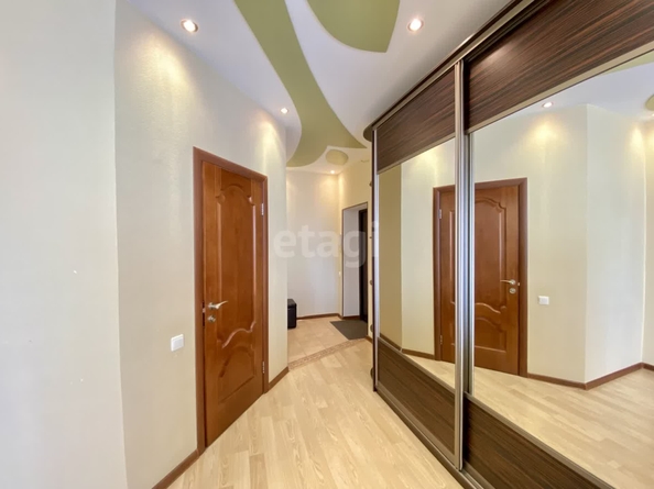 
   Продам 2-комнатную, 58 м², Маяковского ул, 15

. Фото 24.