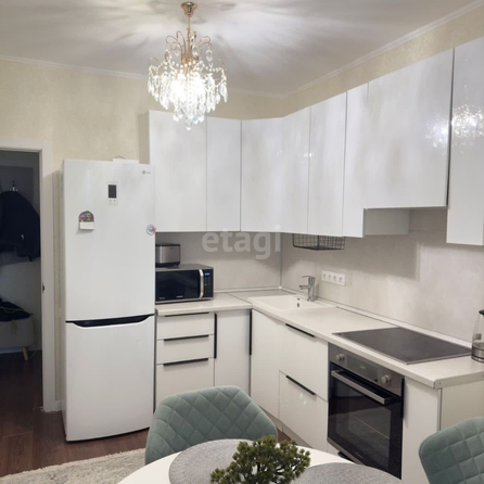 
   Продам 1-комнатную, 51 м², Доваторцев ул, 86/1

. Фото 4.
