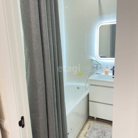 
   Продам 1-комнатную, 51 м², Доваторцев ул, 86/1

. Фото 17.