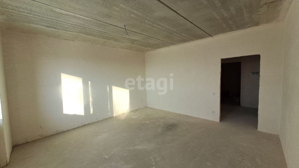 
   Продам 3-комнатную, 78.35 м², Доваторцев ул, 90к1

. Фото 9.