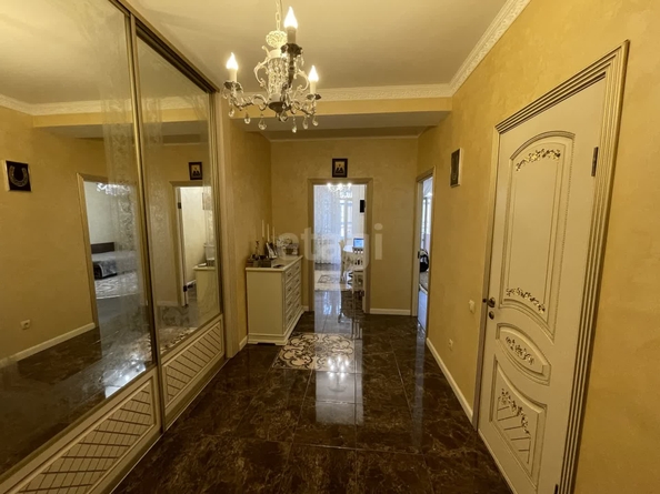 
   Продам 1-комнатную, 64.5 м², Дзержинского ул, 140

. Фото 12.