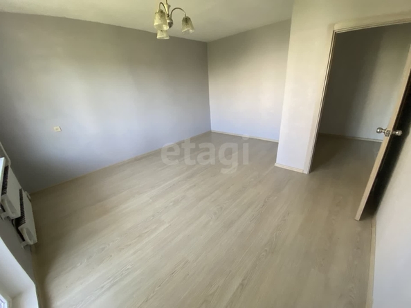 
  Продается 3-комн. квартира, 64.6 м², Доваторцев ул, д. 69/4
. Фото 9.