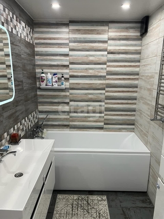 
  Продается 3-комн. квартира, 130 м², Менделеева пер, д. 4
. Фото 12.