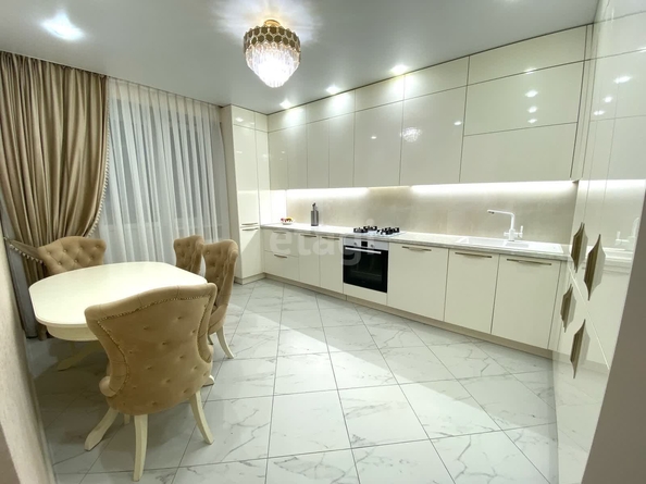 
   Продам 4-комнатную, 99 м², Рогожникова ул, 23/1

. Фото 1.