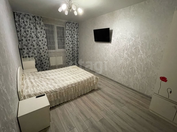 
   Продам 1-комнатную, 43.4 м², Октябрьская ул, 190/1

. Фото 7.
