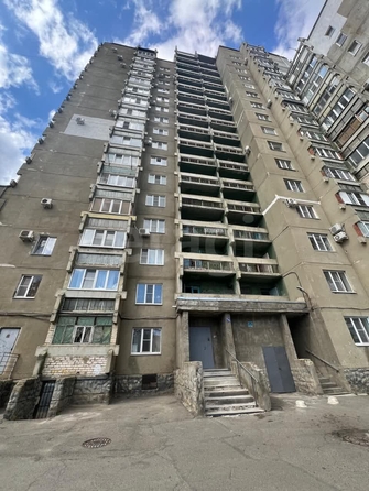 
   Продам 2-комнатную, 60.4 м², Ленина ул, 74/17

. Фото 9.