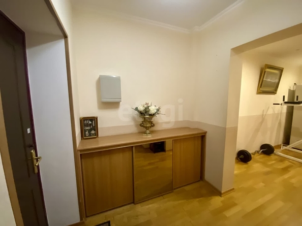 
   Продам 4-комнатную, 180 м², Ленина ул, 245

. Фото 12.