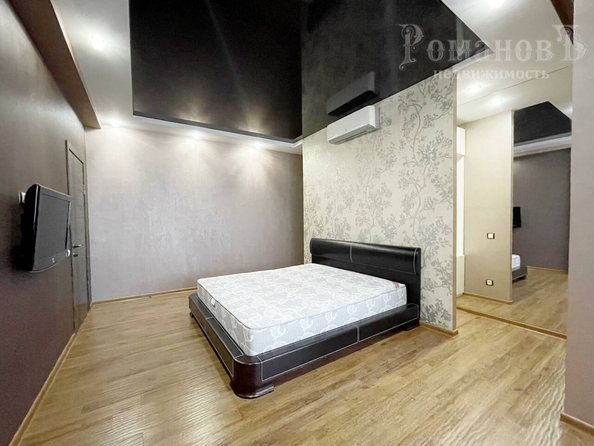 
   Продам 3-комнатную, 107.8 м², Пржевальского ул, 12

. Фото 12.