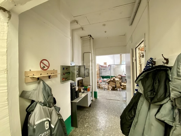 
  Продается торговая площадь, 355 м², Маршала Жукова ул, д. 42
. Фото 11.