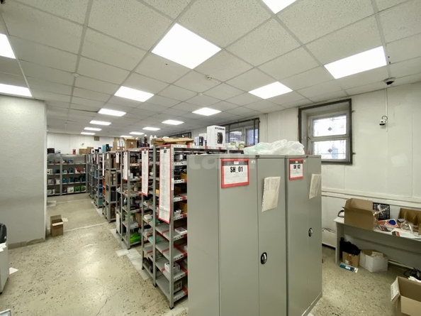 
  Продается торговая площадь, 355 м², Маршала Жукова ул, д. 42
. Фото 19.