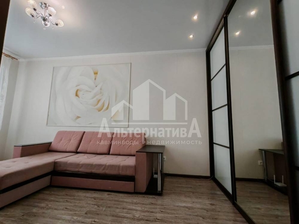 
  Продается 1-комн. квартира, 30 м², Полевая ул
. Фото 2.