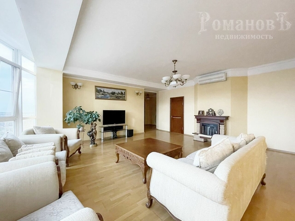 
  Продается 4-комн. квартира, 178.4 м², Мира ул, д. 282/2
. Фото 4.