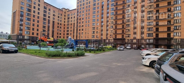 
  Продается 2-комн. квартира, 65 м², Матрёны Наздрачёвой ул, д. 5/1
. Фото 1.
