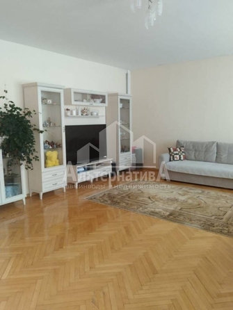 
  Продается дом, 257 м², Ессентуки
. Фото 11.