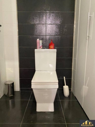 
  Продается 3-комн. квартира, 106 м², Октябрьская ул
. Фото 19.