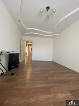 
  Продается 3-комн. квартира, 106 м², Октябрьская ул
. Фото 11.