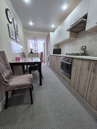 
  Продается 2-комн. квартира, 60 м², Красивая ул
. Фото 4.
