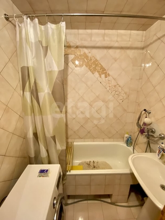 
  Продается 4-комн. квартира, 73.4 м², Доваторцев ул, д. 9
. Фото 25.