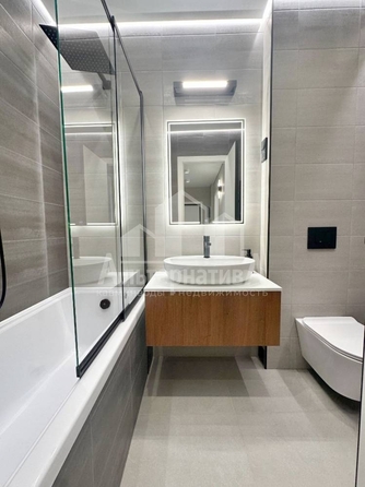 
  Продается 2-комн. квартира, 68.1 м², Окопная ул
. Фото 6.