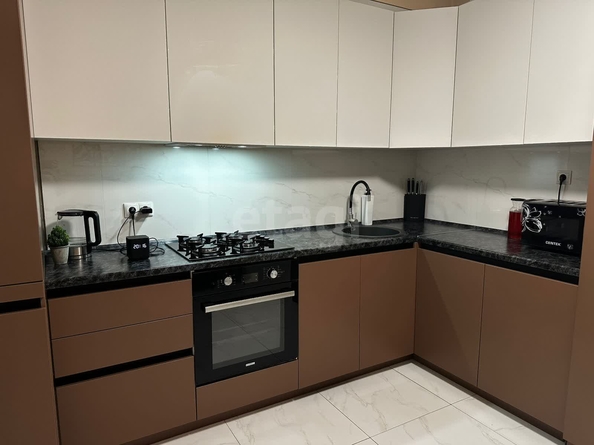 
  Продается 2-комн. квартира, 63 м², Рогожникова ул, д. 23/1
. Фото 2.