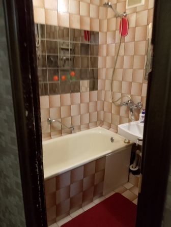 
  Продам 2-комн. квартиру, 42.1 м², 40 лет Октября пр-кт, д. 23
. Фото 5.