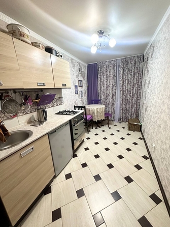 
  Продается 2-комн. квартира, 50 м², Калинина пр-кт, д. 162
. Фото 7.