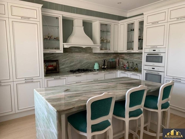 
  Продается 3-комн. квартира, 124.7 м², Дзержинского пр-кт
. Фото 5.
