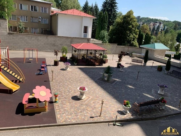
  Продается 3-комн. квартира, 124.7 м², Дзержинского пр-кт
. Фото 27.
